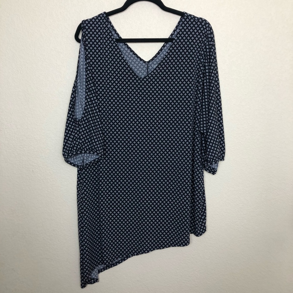 Lane Bryant black and white high/low top